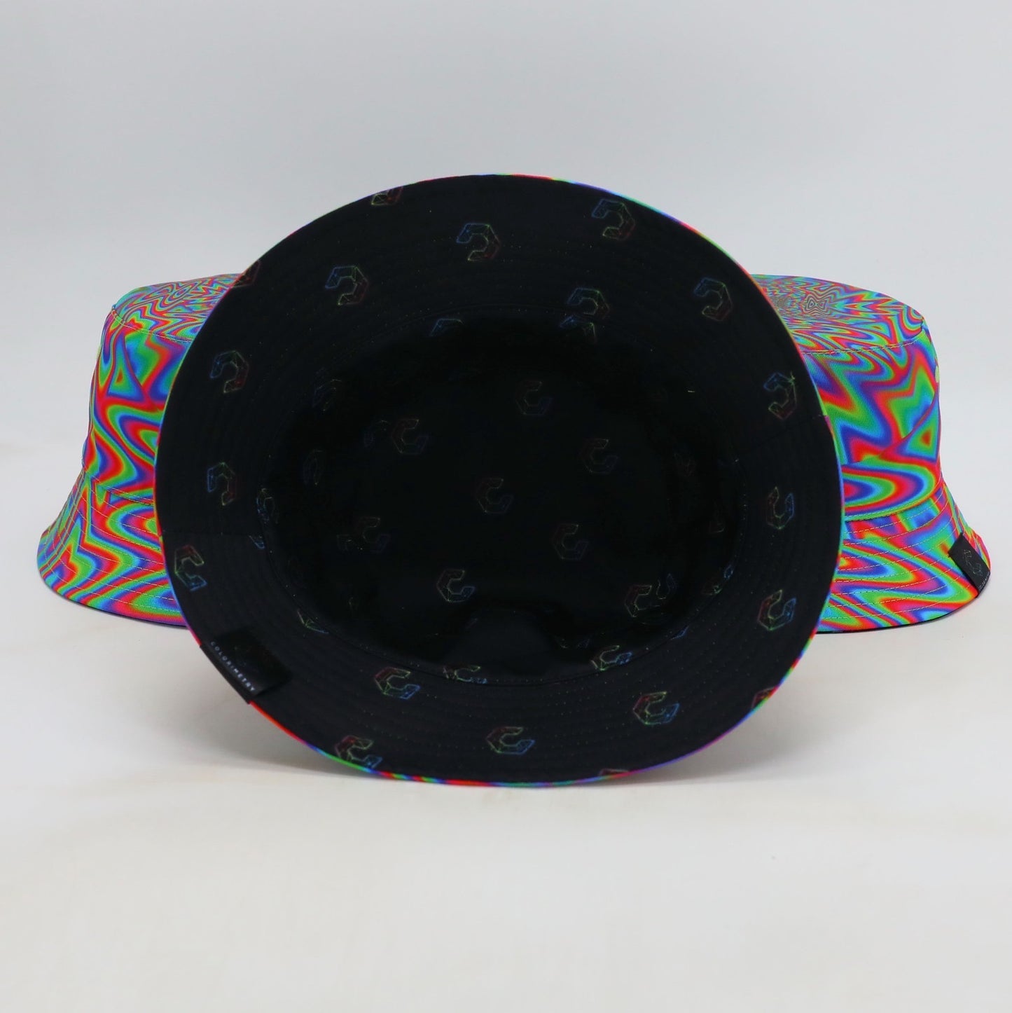 Hydrogen Reversible Bucket Hat