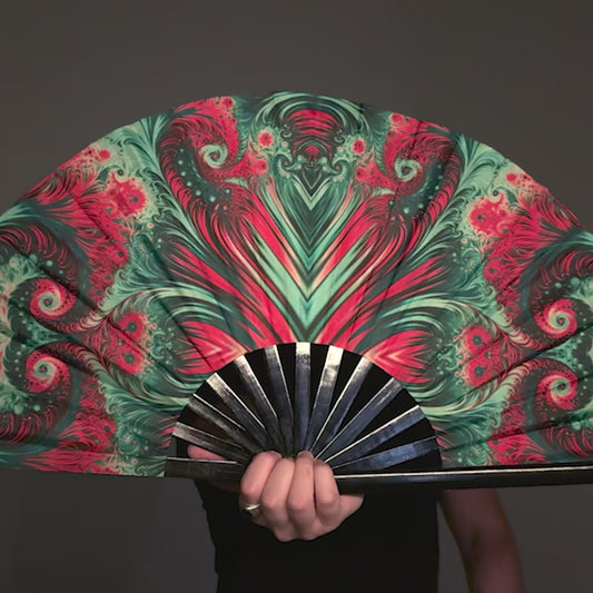 Fractal Wonderland Fan